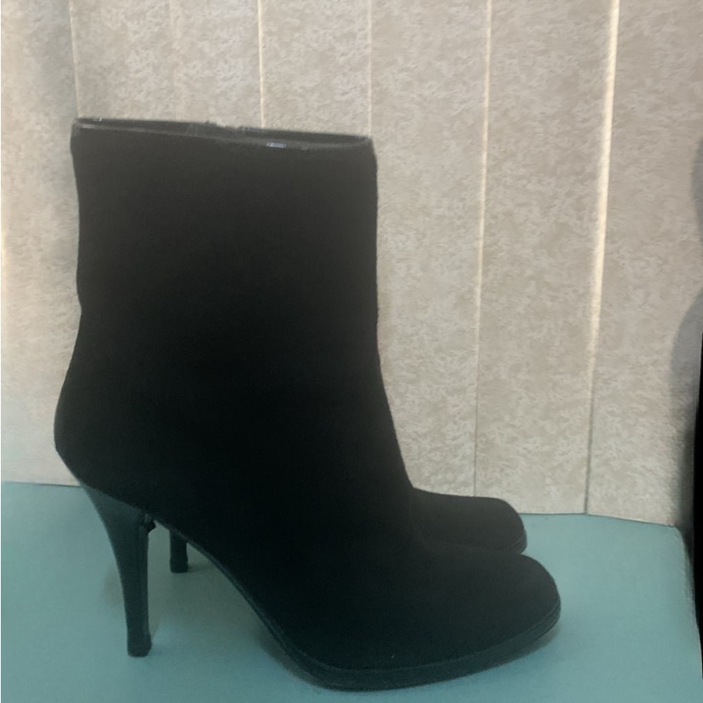 Preloved Stuart Weitzman Ankle Boots